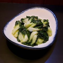 Stir-fried Bok Choy with Garlic